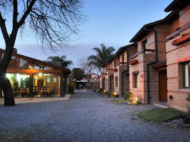 Complejo Vacacional Sol y Lago