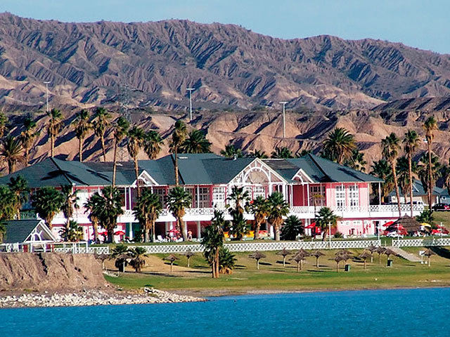 Del Bono Beach Resort
