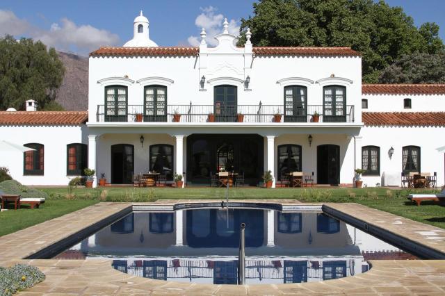 Patios De Cafayate