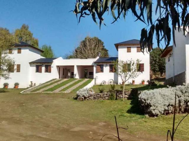 Cabañas Estancia Alpa Corral