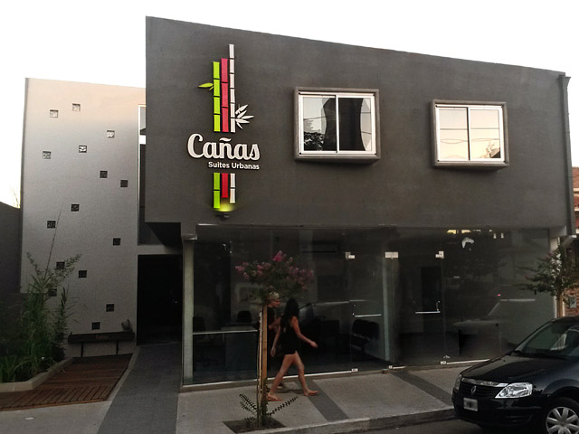 Cañas Suites urbanas