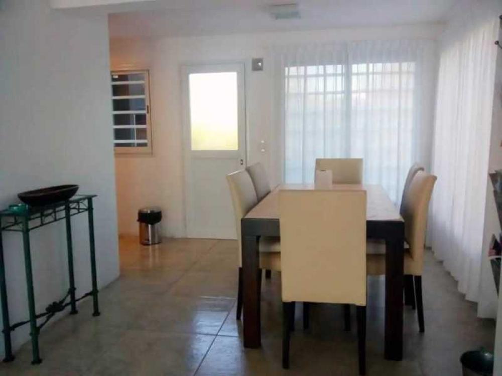 valeria_del_mar_duplex___ambientes_id_2220_91 Marsebi a metros de la playa en Valeria