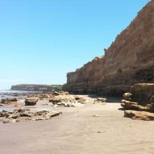 murio_una_nina_tres_anos_el_derrumbe_un_acantilado_mar_del_plata Cabaña/Casa Los Acantilados 4 Ambientes + Quincho a Metros del Mar - Cabañas.com